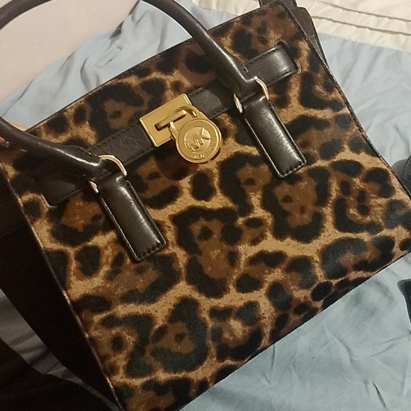 Mk purse authentic - Picture 2 of 7
